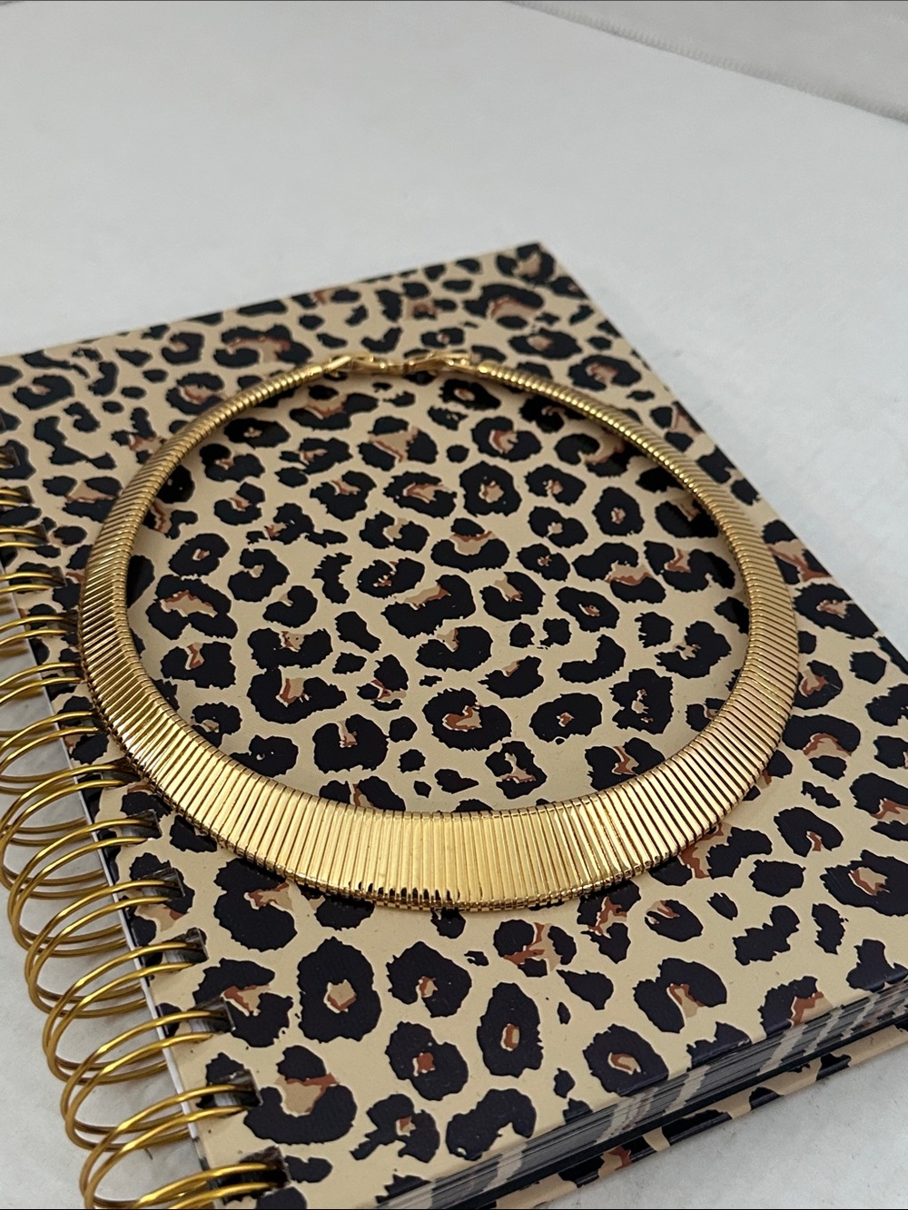 Vintage Monet gold-tone graduated omega chain collar necklace